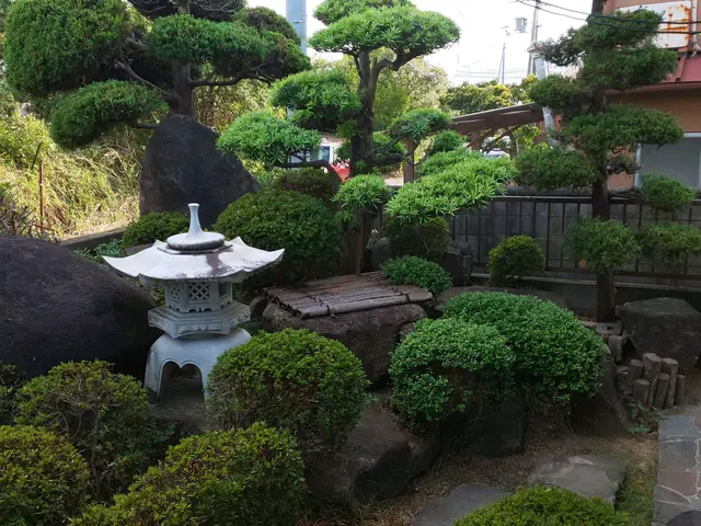 【造園歴28年のプロだから安心◎】営業時間外や対応地域外もご相談可能です！サービスの画像