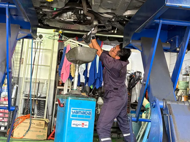 丁寧な点検と特典満載！安心の出張整備サービスの画像