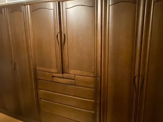 不用品回収のご予約前に質問から不用品画像を送信していただくとお見積り致します。サービスの画像