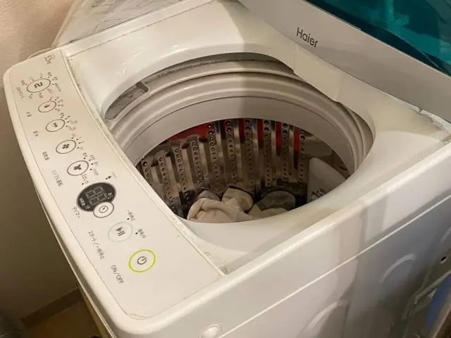 不用品回収のご予約前に質問から不用品画像を送信していただくとお見積り致します。サービスの画像