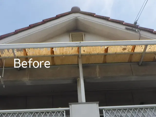 【ポリカ・平板・波板補修交換】創業20年以上の実績で幅広い対応（写真はイメージ）サービスの画像