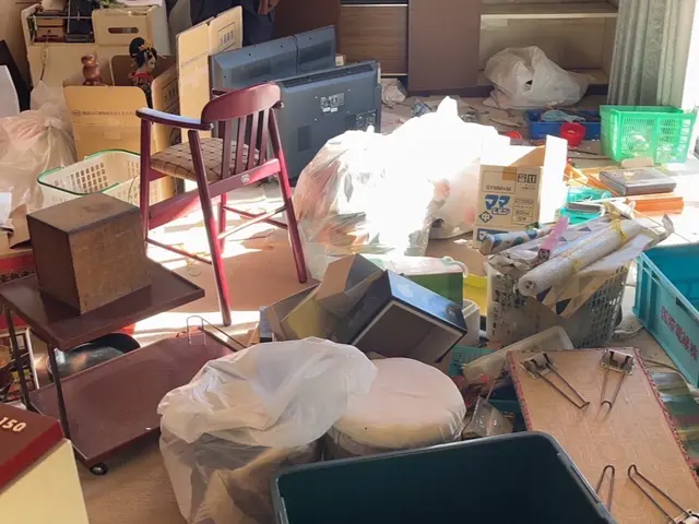 不用品回収 2トントラック積み放題プランサービスの画像