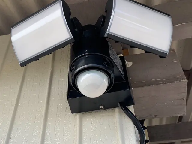 自信の完全自社施工◎損害保険加入済で安心！女性スタッフの同行OK♪サービスの画像