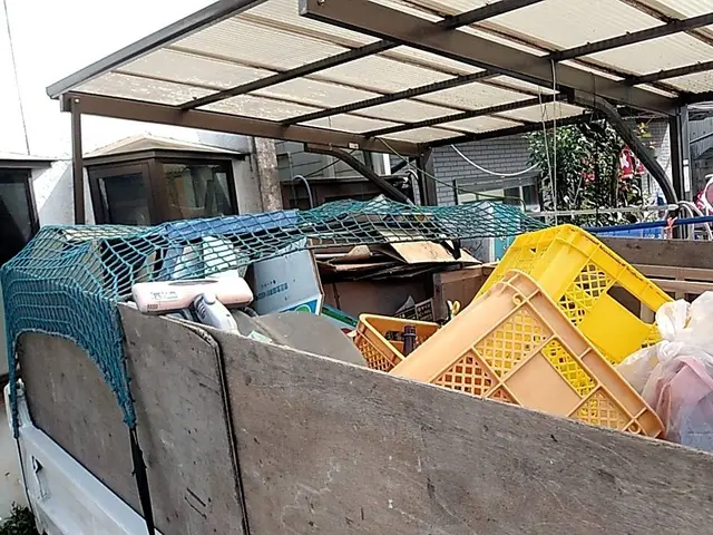 ＜地域密着＞２⒯トラック詰め放題◆交通費、ガソリン代込み♪サービスの画像