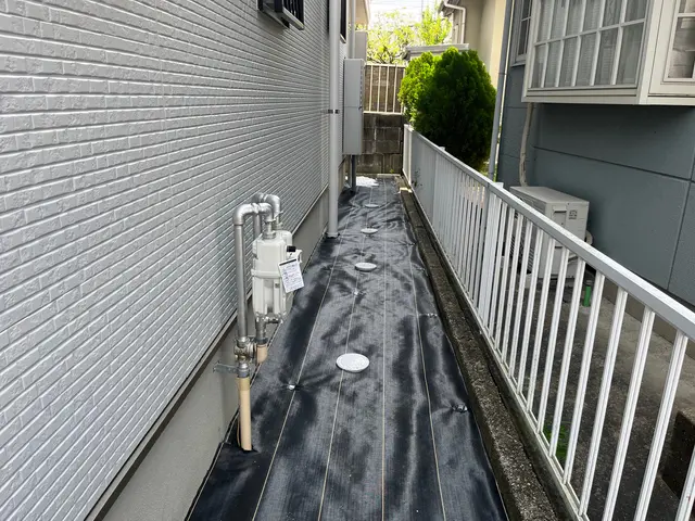 造園施工管理技士が対応。防草シート・砂利敷も可能。サービスの画像