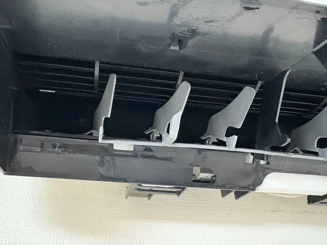 【夫婦対応で安心】現場経験豊富なプロが行うエアコン分解洗浄｜丁寧説明◎サービスの画像