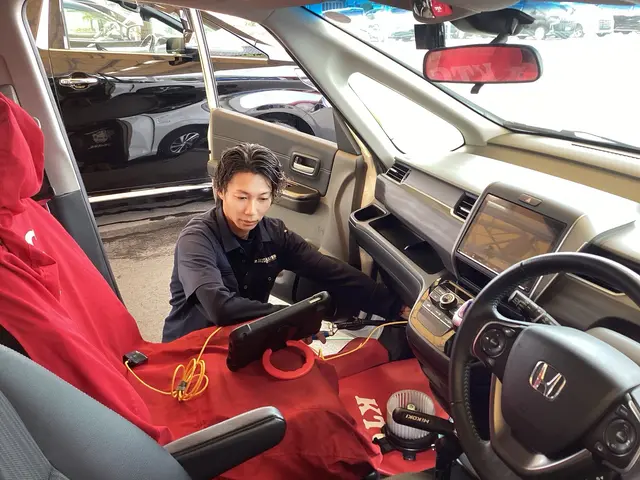 愛車のエアコンを高圧洗浄で丸洗い！【Dr.BAZOOKA洗浄の空気の洗車屋さんサービスの画像