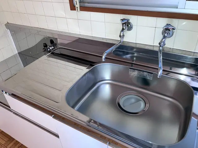 【店長訪問・2名体制】キッチンの油汚れ・水垢一掃しましょう！サービスの画像