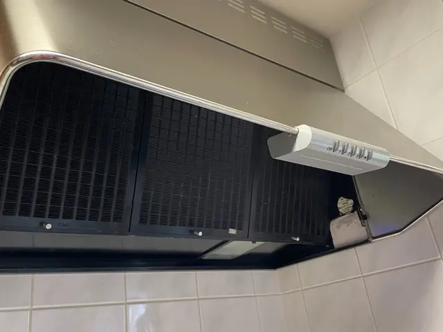 【女性も安心！20年以上の実績】☆困った油汚れもスッキリ！お任せくださいね☆サービスの画像