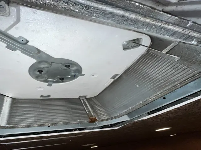 エアコン取付業者が行う　エアコンクリーニングサービスの画像