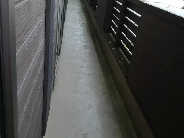 ピッカピカ【高圧洗浄】ベランダ有効に使えてますか？損保加入済、クレカ可サービスの画像