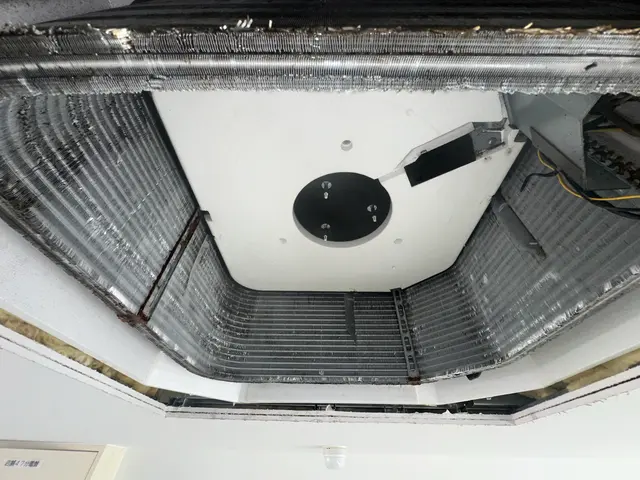 【空港や商業施設での豊富な実績】高い技術力で徹底洗浄！除菌防カビコート無料施工◎サービスの画像