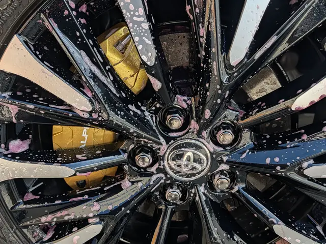 60分以内の素早い施工で傷つけ防止を徹底！立ち合い不要でも安心の丁寧作業をお約束サービスの画像