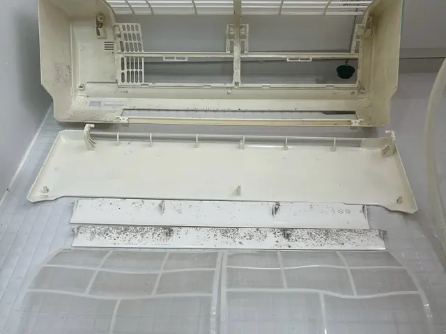 【自衛隊出身の店長自ら施工】損害保険加入済み◎安心対応サービスの画像