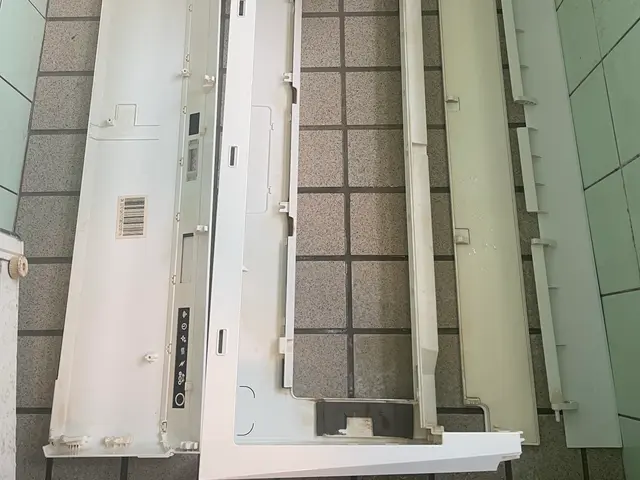 【自衛隊出身の店長自ら施工】損害保険加入済み◎安心対応サービスの画像