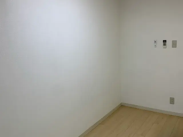 張替えの約半額！クロスメイクで壁紙をキレイにします！サービスの画像