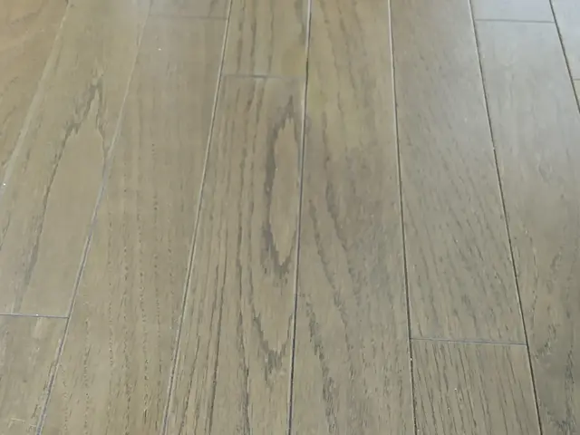 フローリングの傷直しますサービスの画像