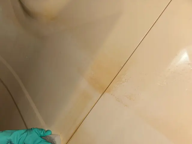 鹿児島の貯水槽、受水槽、高架水槽の清掃はお任せください！インボイス登録済みサービスの画像