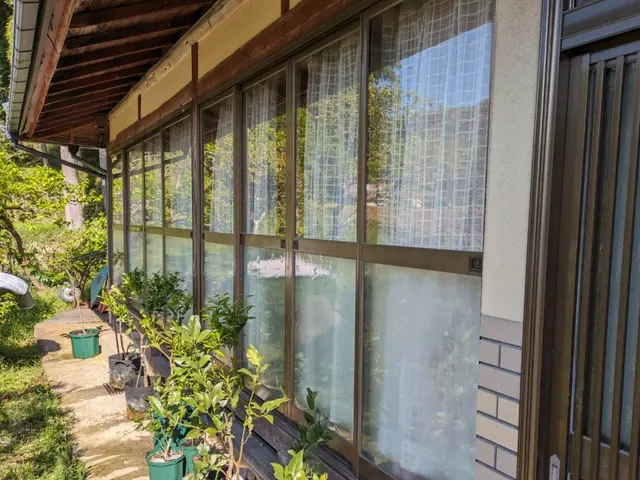 網戸張り替え　長年培った確かな技術で施工！お客様に寄り添い親切・丁寧にご対応サービスの画像