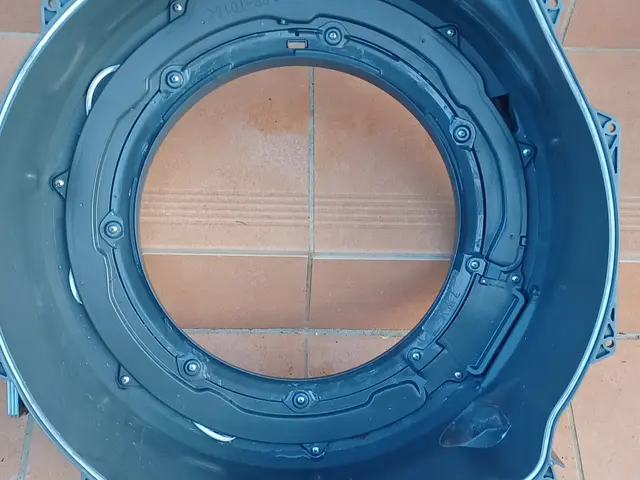 最安値でも丁寧な作業ドラム式分解洗浄◆洗濯機周囲床無料清掃&防カビコート無料サービスの画像