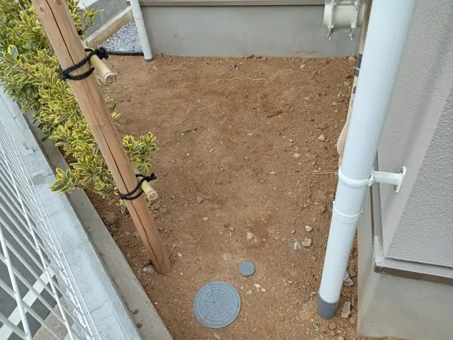 ◎防犯砂利施工可能！雑草対策に砂利敷はいかがでしょうか！お気軽にご相談下さい！サービスの画像