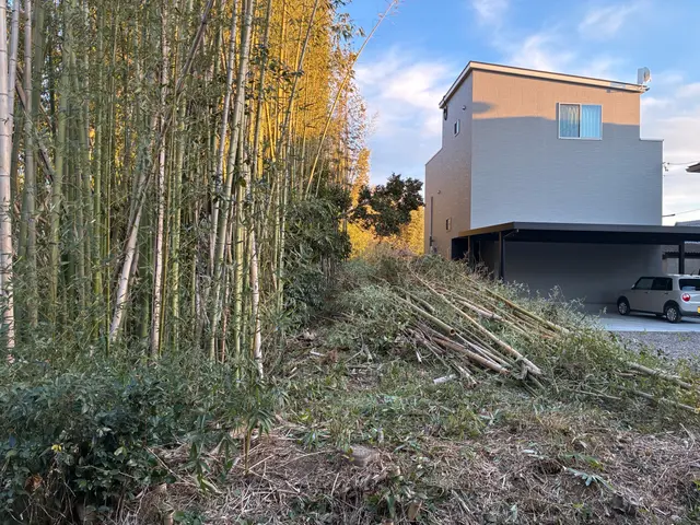 まずは「このサービスについて質問する」から写真ください。事前見積もりからさせてくサービスの画像