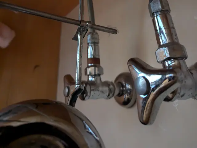 各箇所の修理、交換させていただきます。サービスの画像