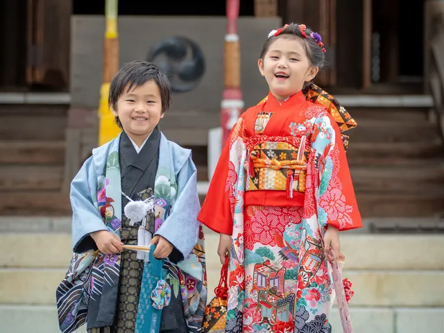 【静岡七五三お宮参りなど】経験豊富なカメラマンが撮影☆自然な光で写真を残します