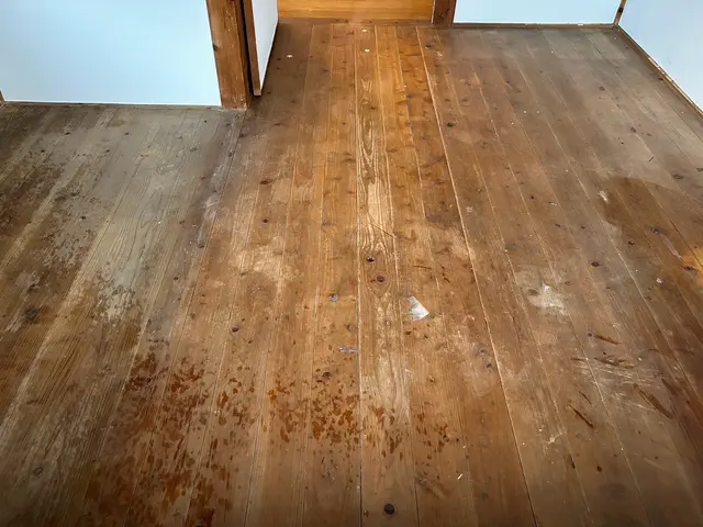 ウレタンコーティングで通常ワックスより艶長持ち！！サービスの画像