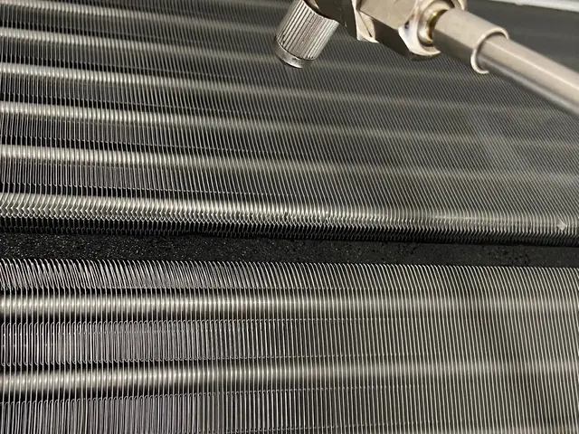 ◆3つの洗剤で黒カビ臭いトリプル洗浄◆臭いスッキリ清潔エアコン◎お掃除ロボOKサービスの画像