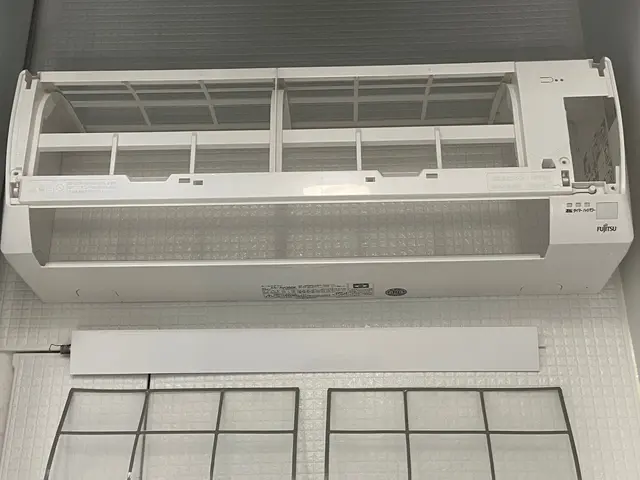 ◆3つの洗剤で黒カビ臭いトリプル洗浄◆臭いスッキリ清潔エアコン◎お掃除ロボOKサービスの画像