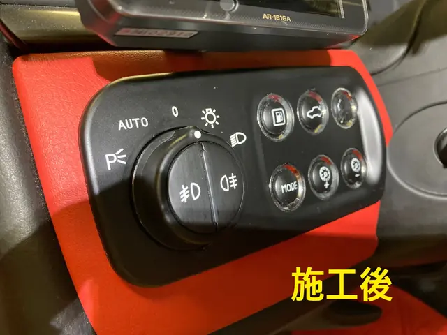 内装スイッチ類ベタベタ修理　フェラーリ　マセラティ　ランボルギーニ他サービスの画像