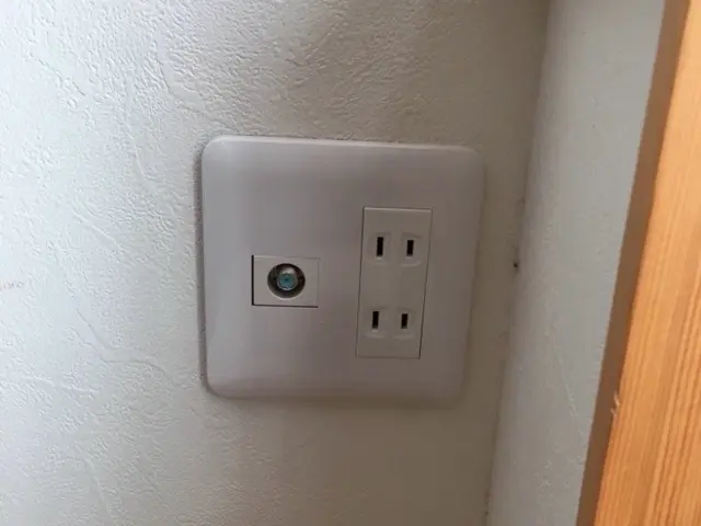 TVBSコンセント交換工事○第一種電気工事士○お気軽にご相談ください！サービスの画像