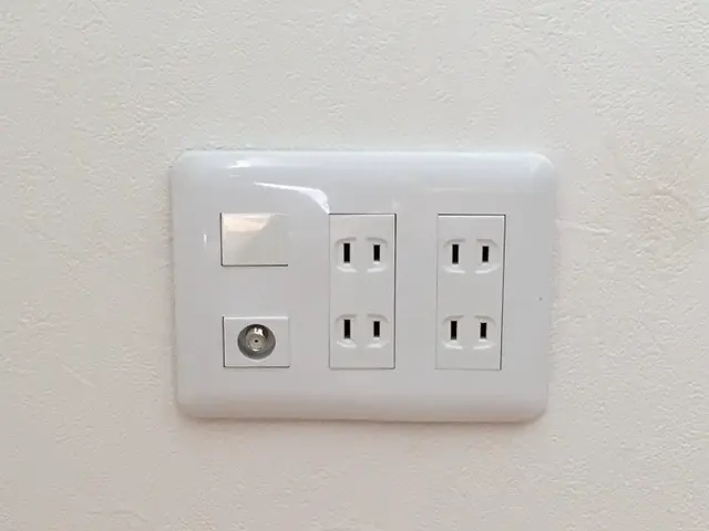 TVBSコンセント交換工事○第一種電気工事士○お気軽にご相談ください！サービスの画像