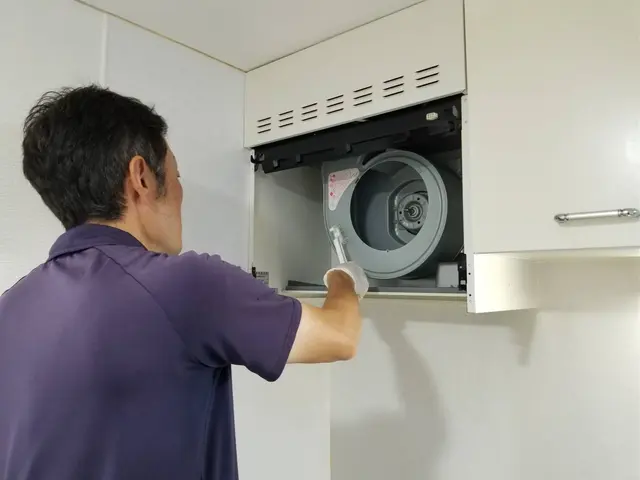 【水周り2点清掃】キッチンと換気扇、気になる2箇所を重点的に綺麗にします！サービスの画像