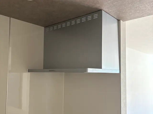 予約から施工まで100%自社対応◎女性スタッフ同行可◎アフターフォローも万全サービスの画像