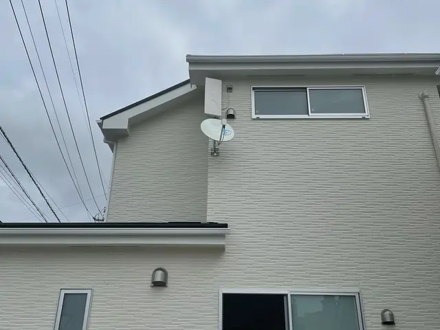 アンテナ修理、電波状況、機器の状態など確認しまして最適、最安で対応致します。サービスの画像