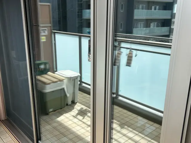 遮熱断熱対策、目隠し等、窓ガラスフィルム施工で解決♪サービスの画像