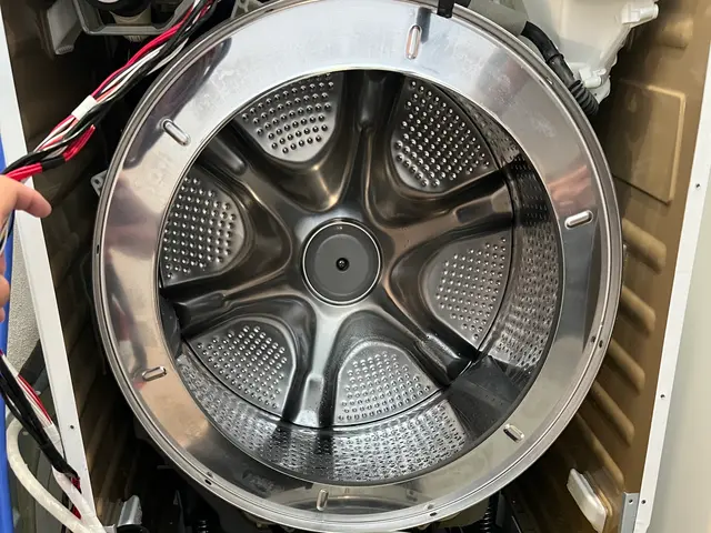 【浜松】完全分解で内部まで徹底洗浄！追加料金なしのドラム式クリーニングサービスの画像