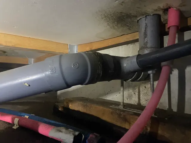 給水管、排水管、トイレ、蛇口交換交換、修理を行える施工者が対応しますサービスの画像