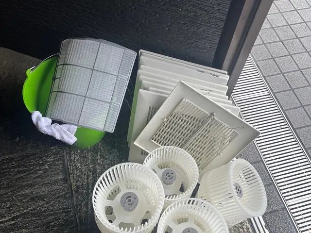 年間100台以上サービスの画像