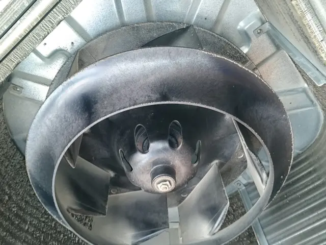 paypay使用可！業務用 天井埋込エアコン洗浄予約受付中！抗菌コート無料です！サービスの画像