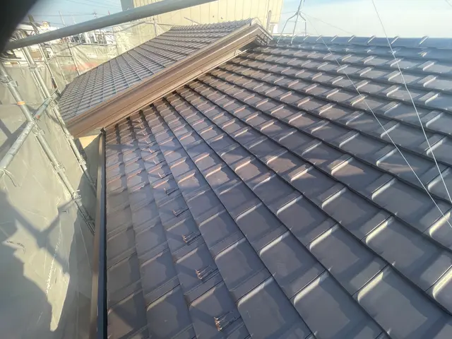 【岐阜・愛知】職人直営だから出来る価格！屋根葺き替え工事は剛瓦工業へサービスの画像