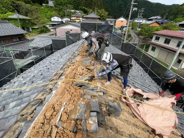 【岐阜・愛知】職人直営だから出来る価格！屋根葺き替え工事は剛瓦工業へサービスの画像