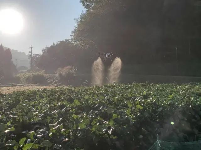 ドローンで農薬散布！　農家の皆様！　あの’’しんどい作業’’短時間で代行します！