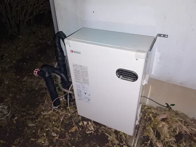 給湯器取付、撤去お任せください！現金、クレジット、PayPay、電子マネー支払いサービスの画像