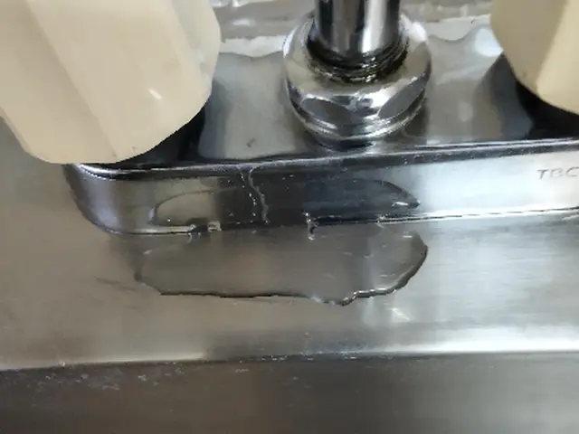 水道水漏れ修理サービスの画像
