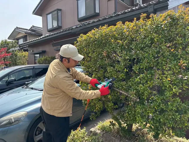 お客様満足度重視！営業時間外・対応地域外も相談可能で安心の追加対応保証付きサービスの画像