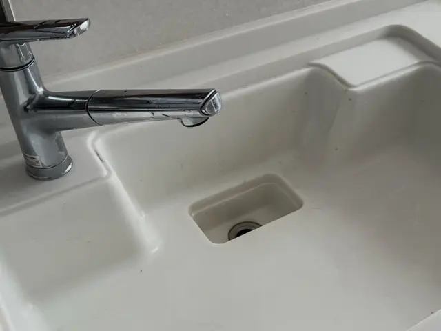 しっかりとした養生と十分な換気のもと作業に務めさせて頂きます！サービスの画像