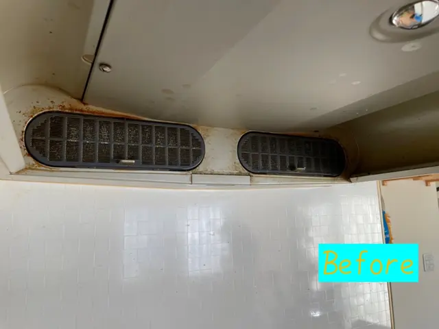 ＼ぜひ当店にお任せを！／【食品工業用洗剤使用】ギトギト油汚れをスルッとピカピカにサービスの画像